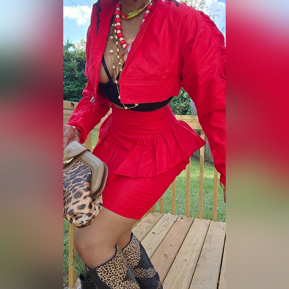 2 piece red vintage skirt set